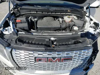 2023 GMC Yukon XL Denali with VIN 1GKS2JKL4PR349768, listed as a Copart auction lot 46332795 with 11,577 mi miles and Salvage Title. Bid and sale history available at DreamBid. Image 14.