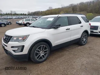 2017 Ford Explorer Sport with VIN 1FM5K8GT0HGC58953, listed as a IAAI auction lot 42079041 with 264,639 mi miles and . Bid and sale history available at carsss.com. Image 17.