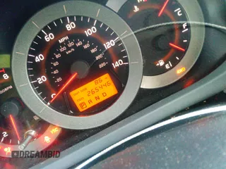 2007 Toyota RAV4 Limited с VIN JTMBD31VX76027755, выставлен на аукционе IAAI как лот 42528396 с пробегом 265 446 миль миль и . История ставок и продаж доступна на DreamBid. Изображение 7.