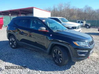 2018 Jeep Compass Trailhawk with VIN 3C4NJDDB8JT309192, listed as a IAAI auction lot 40840838 with 80,887 mi miles and . Bid and sale history available at carsss.com. Image 1.