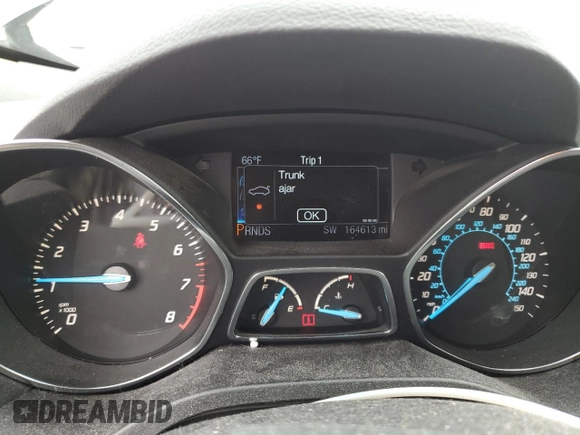 2013 Ford Escape Titanium с VIN 1FMCU9J92DUB97590, выставлен на аукционе Copart как лот 56235645 с пробегом 164 613 миль миль и Списание • Salvage title. История ставок и продаж доступна на DreamBid. Изображение 9.