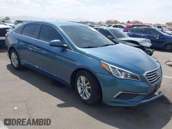 2017 Hyundai Sonata SE with VIN 5NPE24AF2HH562152, listed as a IAAI auction lot 41883250 with 178,328 mi miles. Bid and sale history available at carsss.com. Image 1.