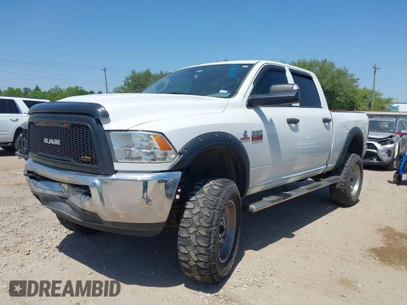 2012 Ram 2500 ST z VIN 3C6UD5CLXCG301343, wystawiony jako IAAI lot #42009239 z przebiegiem 139 514 mil mil oraz . Historia ofert i sprzedaży dostępna na DreamBid. Obrazek 17.