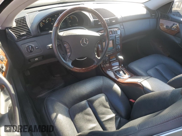 2002 Mercedes-Benz CL 500/600 z VIN WDBPJ75JX2A030740, wystawiony jako Copart lot #42142025 z przebiegiem 82 576 mil mil oraz Szkoda całkowita • Salvage title. Historia ofert i sprzedaży dostępna na DreamBid. Obrazek 8.
