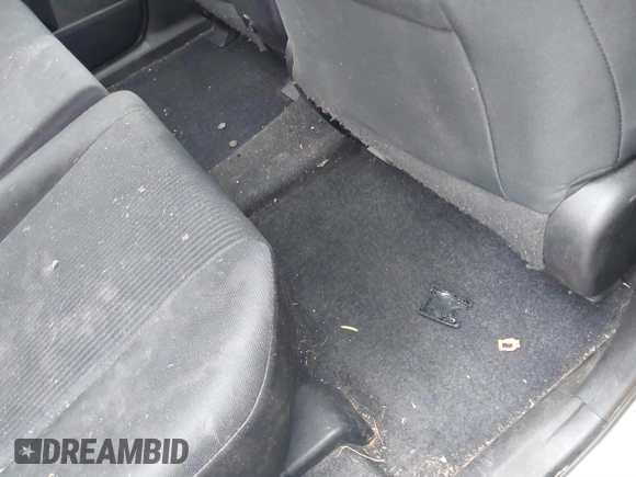 2016 Toyota RAV4 LE with VIN 2T3ZFREV4GW306588, listed as a IAAI auction lot 41686915 with 188,615 mi miles and . Bid and sale history available at DreamBid. Image 8.