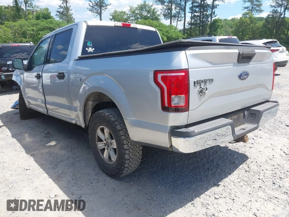 2015 Ford F-150 XL with VIN 1FTEW1CG9FFB25040, listed as a IAAI auction lot 42181849 with 198,000 mi miles and . Bid and sale history available at DreamBid. Image 3.