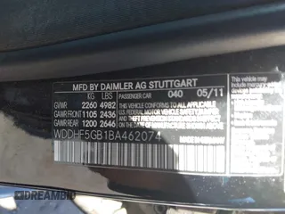 2011 Mercedes-Benz E-Class E 350 Luxury with VIN WDDHF5GB1BA462074, listed as a IAAI auction lot 42017000 with 170,658 mi miles. Bid and sale history available at carsss.com. Image 9.