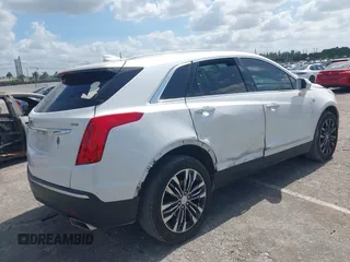 2017 Cadillac XT5 Premium Luxury FWD z VIN 1GYKNCRS5HZ230621, wystawiony jako IAAI lot #42123597 z przebiegiem 88 268 mil mil oraz . Historia ofert i sprzedaży dostępna na DreamBid. Obrazek 4.