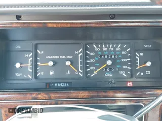 1991 Chrysler New Yorker z VIN 1C3XY66R2MD228813, wystawiony jako IAAI lot #42257734 z przebiegiem 45 786 mil mil oraz . Historia ofert i sprzedaży dostępna na DreamBid. Obrazek 7.