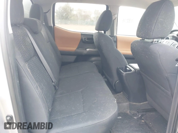 2017 Toyota Tacoma SR5 with VIN 5TFAZ5CN6HX030668, listed as a IAAI auction lot 41429982 with 92,565 mi miles and . Bid and sale history available at carsss.com. Image 8.
