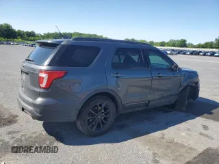 2018 Ford Explorer XLT with VIN 1FM5K7D86JGC53918, listed as a Copart auction lot 58829235 with 91,593 mi miles and Salvage title. Bid and sale history available at DreamBid. Image 3.
