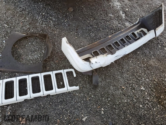 1996 Jeep Grand Cherokee z VIN 1J4FX78S6TC221815, wystawiony jako Copart lot #44000615 z przebiegiem 287 308 mil mil oraz Szkoda całkowita • Salvage title. Historia ofert i sprzedaży dostępna na DreamBid. Obrazek 13.