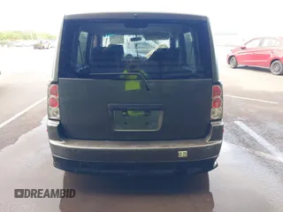 2005 Scion xB z VIN JTLKT324454003196, wystawiony jako IAAI lot #41627123 z przebiegiem 173 851 mil mil oraz . Historia ofert i sprzedaży dostępna na DreamBid. Obrazek 16.