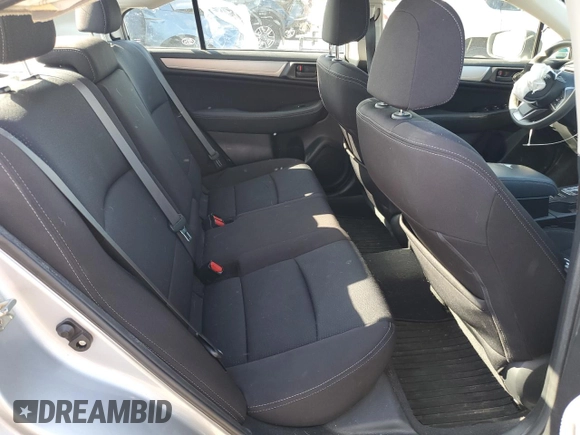 2018 Subaru Legacy z VIN 4S3BNAB67J3005309, wystawiony jako Copart lot #56160585 z przebiegiem 119 920 mil mil oraz Szkoda całkowita • Salvage title. Historia ofert i sprzedaży dostępna na DreamBid. Obrazek 10.