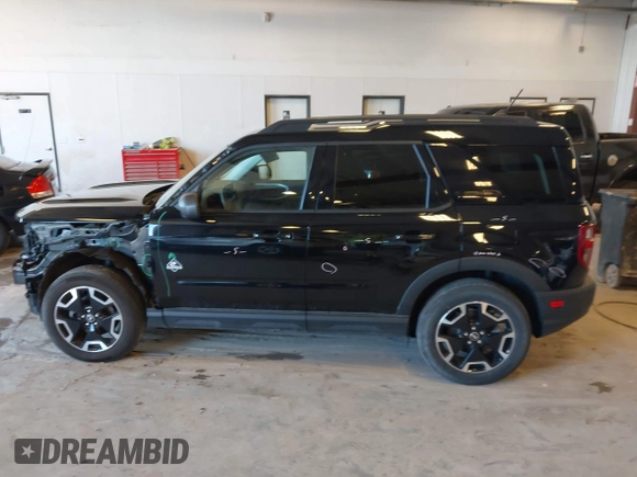 2021 Ford Bronco Sport Outer Banks z VIN 3FMCR9C60MRA80148, wystawiony jako IAAI lot #42284516 z przebiegiem 25 699 mil mil oraz . Historia ofert i sprzedaży dostępna na DreamBid. Obrazek 14.