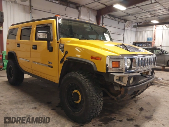 2006 Hummer H2 with VIN 5GRGN23U86H110989, listed as a IAAI auction lot 41409816 with 192,988 mi miles. Bid and sale history available at carsss.com. Image 1.