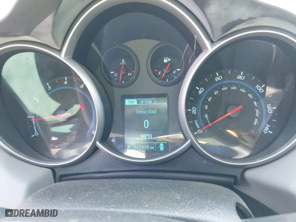 2014 Chevrolet Cruze LS with VIN 1G1PA5SH6E7269784, listed as a IAAI auction lot 42062093 with 142,408 mi miles. Bid and sale history available at carsss.com. Image 7.
