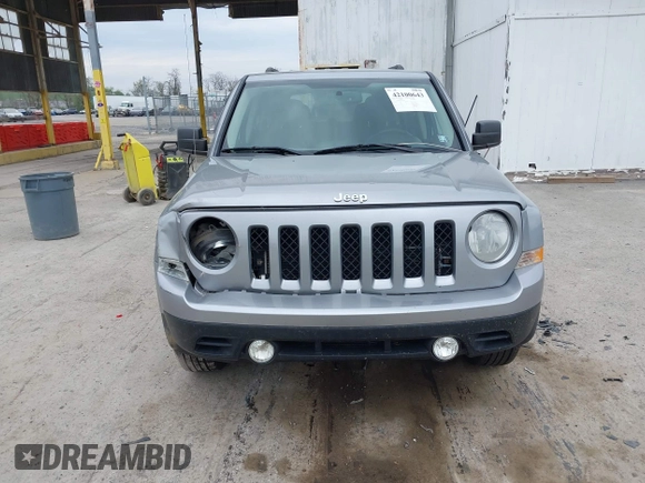 2016 Jeep Patriot Sport with VIN 1C4NJRBB0GD763788, listed as a IAAI auction lot 42100643 with 135,241 mi miles and . Bid and sale history available at carsss.com. Image 12.