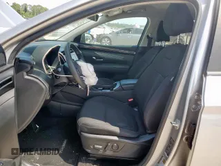 2023 Hyundai Tucson SEL with VIN 5NMJBCAE7PH220482, listed as a Copart auction lot 61783325 with 35,764 mi miles and Salvage title. Bid and sale history available at DreamBid. Image 7.