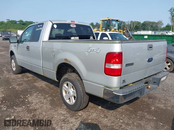 2004 Ford F-150 STX z VIN 1FTRX14W84NB64760, wystawiony jako IAAI lot #42490258 z przebiegiem 130 984 mil mil oraz . Historia ofert i sprzedaży dostępna na DreamBid. Obrazek 3.