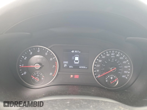 2020 Kia Stinger GT with VIN KNAE35LC0L6072105, listed as a Copart auction lot 68887473 with 42,836 mi miles and Salvage Title. Bid and sale history available at DreamBid. Image 9.