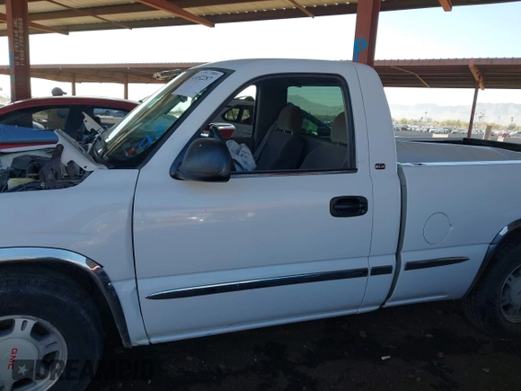 2000 GMC Sierra 1500 SL with VIN 1GTEC14V1YZ331363, listed as a IAAI auction lot 41652287 with Not provided miles and . Bid and sale history available at DreamBid. Image 14.