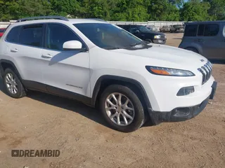 2016 Jeep Cherokee Latitude with VIN 1C4PJLCS1GW320140, listed as a IAAI auction lot 41991414 with Not provided miles and . Bid and sale history available at DreamBid. Image 1.