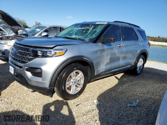 2024 Ford Explorer XLT with VIN 1FMSK7DHXRGA69368, listed as a Copart auction lot 49709375 with 0 mi miles and Non Repairable. Bid and sale history available at carsss.com. Image 1.
