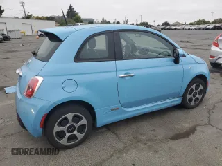2015 FIAT 500e z VIN 3C3CFFGE3FT732686, wystawiony jako Copart lot #65449365 z przebiegiem 20 976 mil mil oraz Szkoda całkowita • Salvage title. Historia ofert i sprzedaży dostępna na DreamBid. Obrazek 3.