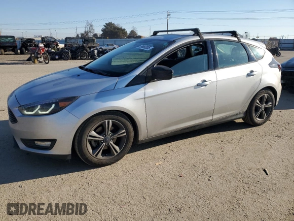 2016 Ford Focus SE with VIN 1FADP3KE4GL208985, listed as a Copart auction lot 88960325 with 111,046 mi miles and Salvage Title. Bid and sale history available at carsss.com. Image 1.