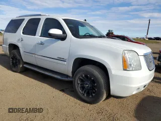 2011 GMC Yukon Denali with VIN 1GKS2EEF5BR337828, listed as a Copart auction lot 74552974 with 203,869 mi miles and Clean Title. Bid and sale history available at carsss.com. Image 4.