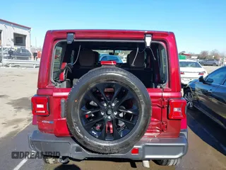 2021 Jeep Wrangler Unlimited Sahara with VIN 1C4JJXP60MW688749, listed as a IAAI auction lot 41341634 with 45,772 mi miles and . Bid and sale history available at DreamBid. Image 17.