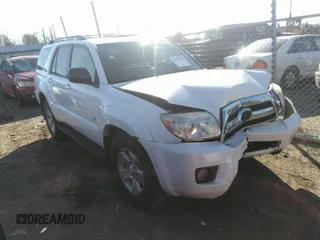 2007 Toyota 4Runner SR5 with VIN JTEZU14R178083911, listed as a IAAI auction lot 35155889 with 271,415 mi miles. Bid and sale history available at carsss.com. Image 1.