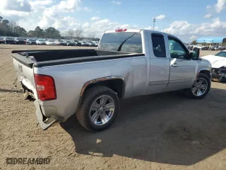 2013 Chevrolet Silverado 1500 LT with VIN 1GCRCSEA7DZ247271, listed as a Copart auction lot 43535525 with 175,105 mi miles and Salvage Title. Bid and sale history available at carsss.com. Image 3.