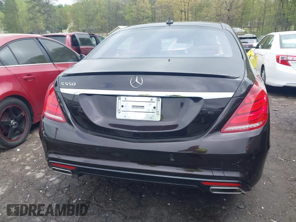 2014 Mercedes-Benz S-Class S 550 with VIN WDDUG8CB1EA049191, listed as a IAAI auction lot 41931276 with 84,164 mi miles. Bid and sale history available at carsss.com. Image 16.