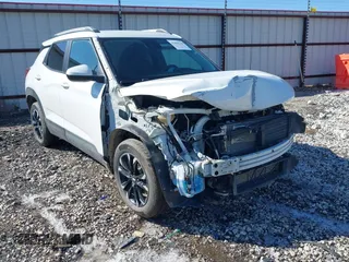 2023 Chevrolet TrailBlazer LT with VIN KL79MPS24PB192103, listed as a IAAI auction lot 41496734 with 27,912 mi miles. Bid and sale history available at carsss.com. Image 1.