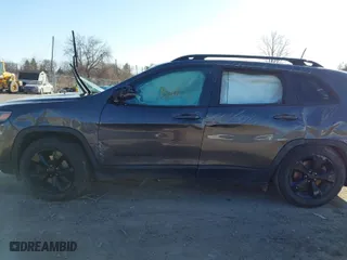 2019 Jeep Cherokee Latitude Plus with VIN 1C4PJMLB5KD363244, listed as a IAAI auction lot 41820628 with 94,330 mi miles. Bid and sale history available at carsss.com. Image 14.