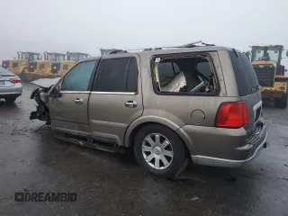 2003 Lincoln Navigator Luxury with VIN 5LMFU28R83LJ29404, listed as a Copart auction lot 85536934 with Not Provided miles and Salvage Title. Bid and sale history available at carsss.com. Image 2.