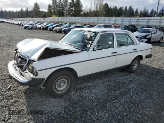 1983 Mercedes-Benz 300 with VIN WDBAB33A0DB016230, listed as a Copart auction lot 81736564 with Not Provided miles and Salvage Title. Bid and sale history available at carsss.com. Image 1.