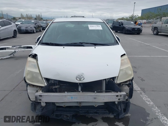 2004 Toyota Prius with VIN JTDKB22U640049837, listed as a IAAI auction lot 42033704 with 160,028 mi miles and . Bid and sale history available at DreamBid. Image 13.