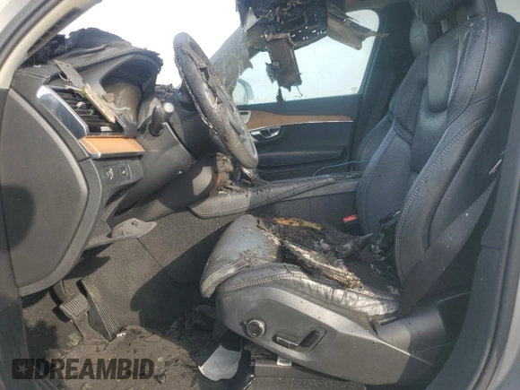 2016 Volvo XC90 T6 Inscription z VIN YV4A22PL4G1024751, wystawiony jako Copart lot #87073174 z przebiegiem Nie podano mil oraz Szkoda całkowita • Salvage title. Historia ofert i sprzedaży dostępna na DreamBid. Obrazek 7.