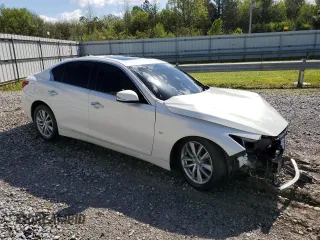 2015 Infiniti Q50 with VIN JN1BV7AP6FM350896, listed as a Copart auction lot 51800725 with 163,641 mi miles and Clean Title. Bid and sale history available at carsss.com. Image 4.