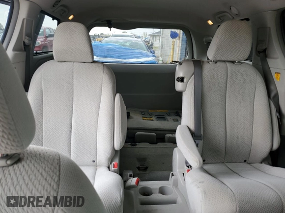2011 Toyota Sienna LE AAS with VIN 5TDKK3DCXBS151601, listed as a Copart auction lot 53715635 with 264,672 mi miles and Salvage title. Bid and sale history available at DreamBid. Image 10.
