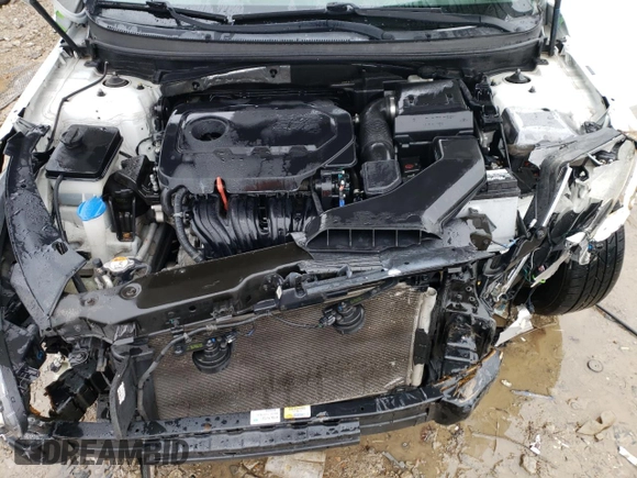 2018 Hyundai Sonata SE with VIN 5NPE24AF2JH716719, listed as a Copart auction lot 86169994 with 136,418 mi miles and Non Repairable. Bid and sale history available at carsss.com. Image 11.