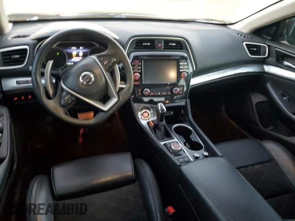 2016 Nissan Maxima SV with VIN 1N4AA6AP7GC413032, listed as a Copart auction lot 84396534 with 91,495 mi miles and Salvage title. Bid and sale history available at DreamBid. Image 8.