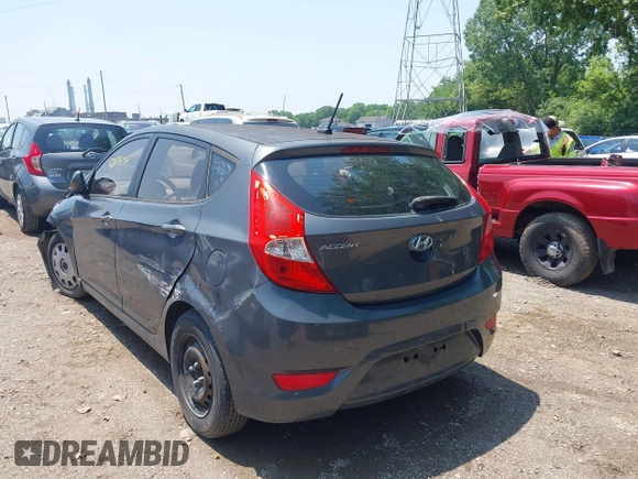 2012 Hyundai Accent GS z VIN KMHCT5AE7CU020928, wystawiony jako IAAI lot #42434854 z przebiegiem 184 491 mil mil oraz . Historia ofert i sprzedaży dostępna na DreamBid. Obrazek 3.
