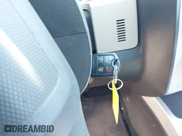 2010 Mercury Mariner Premier с VIN 4M2CN9HG8AKJ18091, выставлен на аукционе IAAI как лот 42215475 с пробегом 97 332 миль миль и . История ставок и продаж доступна на DreamBid. Изображение 11.