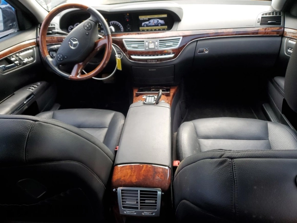 2010 Mercedes-Benz S 400 with VIN WDDNG9FB7AA305219, listed as a Copart auction lot 48508845 with 87,191 mi miles and Clean Title. Bid and sale history available at DreamBid. Image 8.