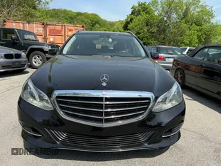 2014 Mercedes-Benz E 350 Luxury with VIN WDDHH8JB8EA906141, listed as a IAAI auction lot 42203573 with 162,643 mi miles and . Bid and sale history available at DreamBid. Image 6.