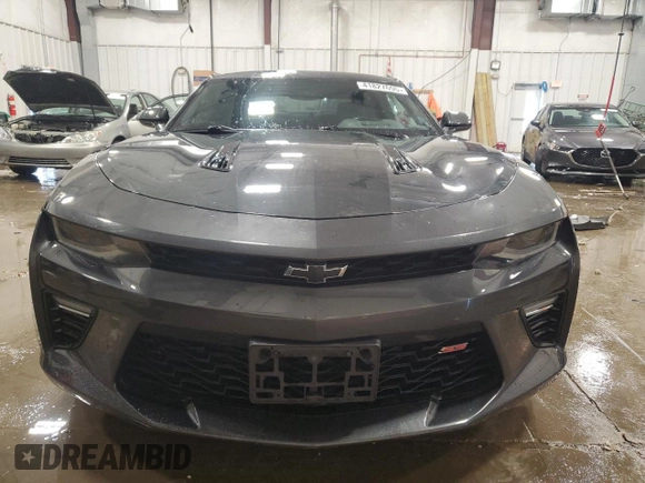 2018 Chevrolet Camaro 2SS z VIN 1G1FH1R71J0190264, wystawiony jako Copart lot #41827695 z przebiegiem 91 749 mil mil oraz Szkoda całkowita • Salvage title. Historia ofert i sprzedaży dostępna na DreamBid. Obrazek 5.